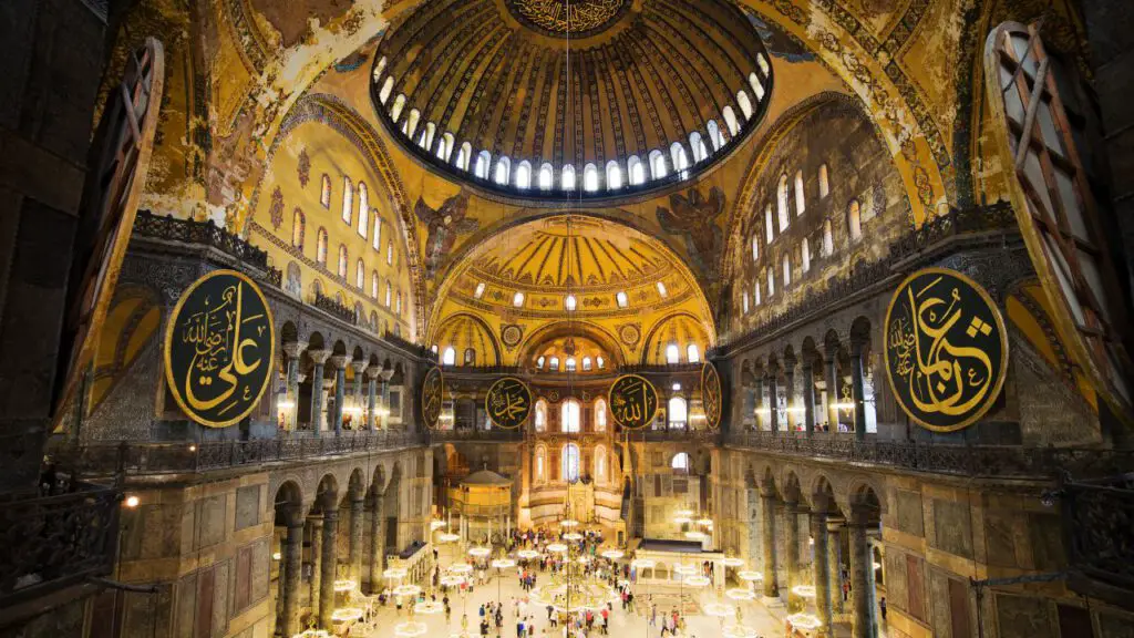 Hagia Sophia belülről